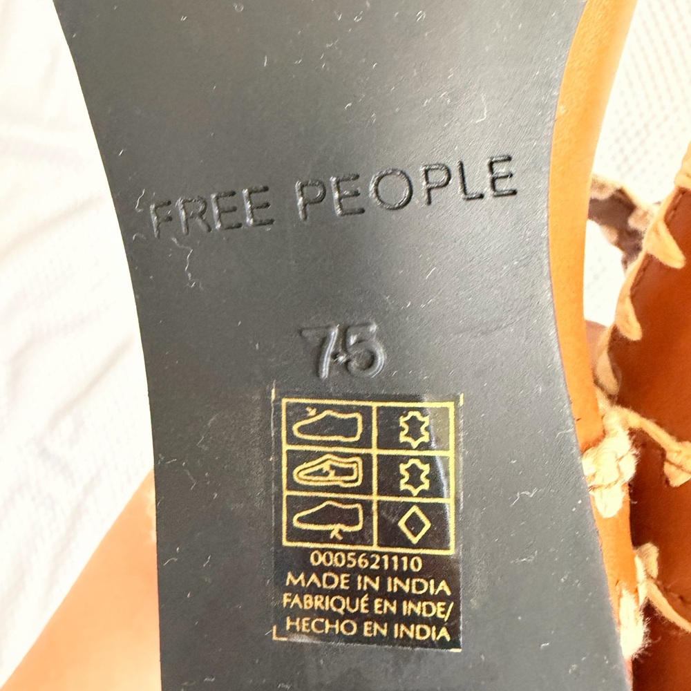 Free People NEW Crochet Mystic Mary Jane Ballet Flats Brown 100%Leather 7.5 - Picture 10 of 10